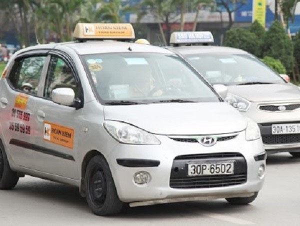 Taxi, Limousine phải ghi rõ điểm dừng, nghỉ trong hợp đồng chở khách
