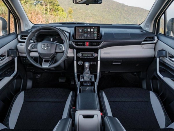 Chiếc Toyota Veloz tầm giá 700 triệu đồng có gì đặc sắc?