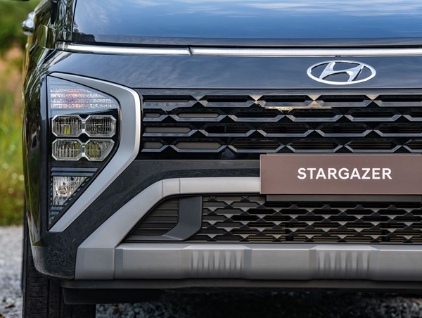 Lộ diện mẫu MVP 7 chỗ giá trên 500 triệu đồng vừa được Hyundai phân phối