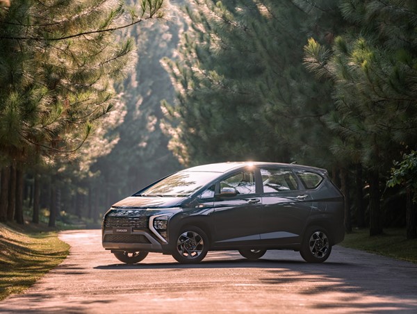 Hyundai Stargazer có gì để thách thức “ngôi vương” MPV?