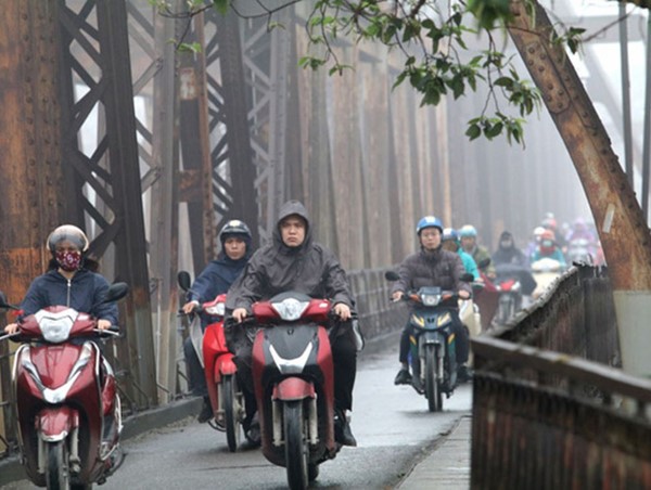 Thời tiết ngày 1/2: Miền Bắc mưa phùn, Miền Nam mưa nặng hạt kèm mây dông