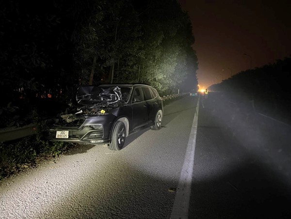 Truy tìm phương tiện liên quan vụ TNGT trên Đại lộ Thăng Long