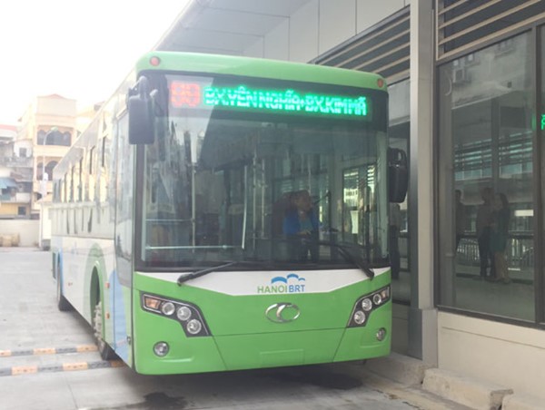 Buýt nhanh BRT đầu tiên của Hà Nội vận hành thế nào?