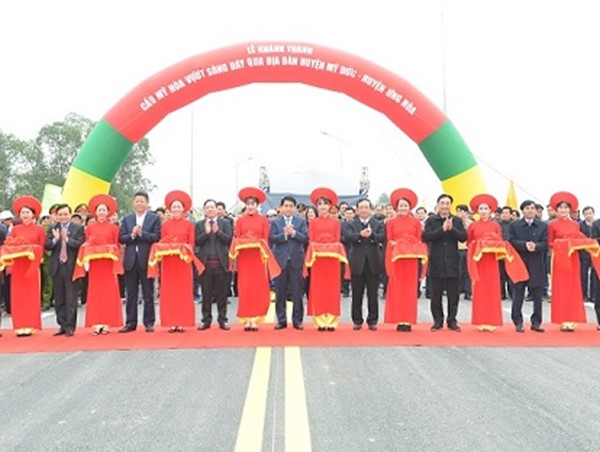Hà Nội khánh thành cầu Mỹ Hòa vượt sông Đáy