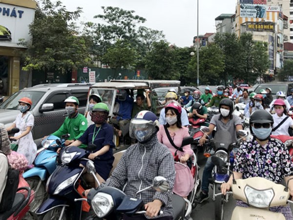 Hà Nội: Yêu cầu tăng cường tuần tra, xử lý vi phạm giao thông