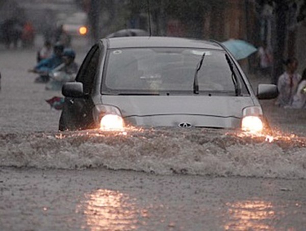 Cách xử lý khi xe bị thủy kích