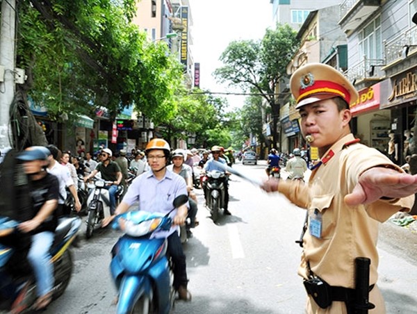 Không để xảy ra ùn tắc giao thông kéo dài trong dịp 2/9 và khai giảng năm học mới