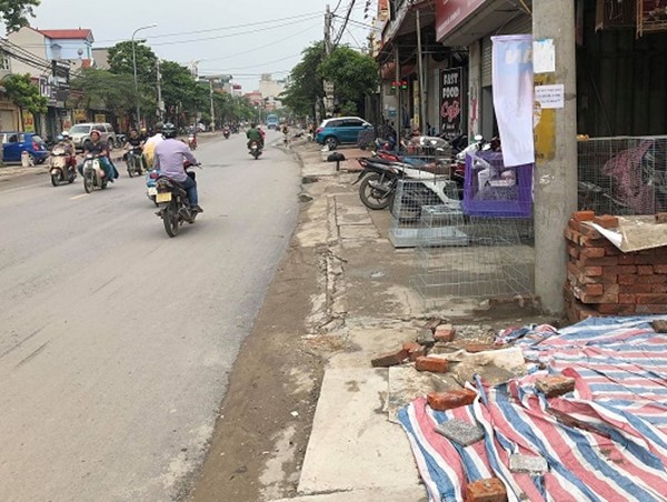 Thanh Oai xử lý vi phạm hành lang Quốc lộ 21B