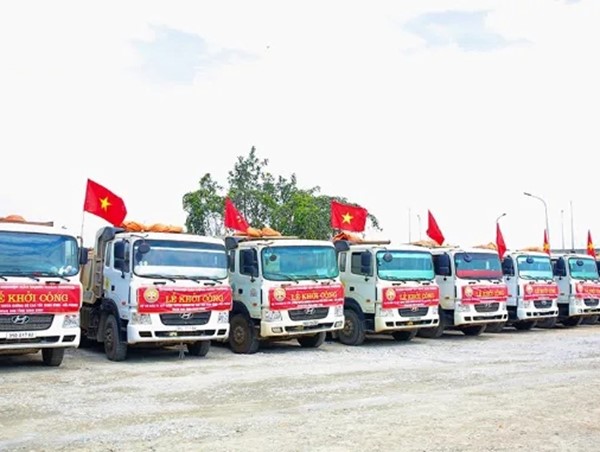 Khởi công Dự án đường bộ cao tốc Ninh Bình - Hải Phòng đoạn qua Ninh Bình