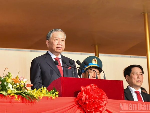 Đoàn kết, chung sức, đồng lòng xây dựng Việt Nam hùng cường, thịnh vượng, hạnh phúc