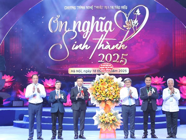 Chương trình nghệ thuật đặc biệt “Ơn nghĩa sinh thành 2025”: lan tỏa thông điệp yêu thương, giá trị đạo hiếu