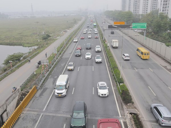 Cửa ngõ Thủ đô đông đúc ngày cuối kỳ nghỉ lễ Giỗ tổ Hùng Vương 