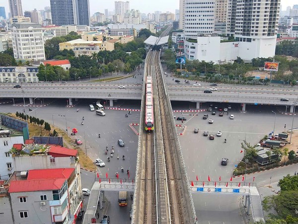 Triển khai đảm bảo trật tự an toàn giao thông đường bộ