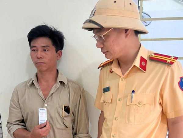 Tài xế sử dụng ma tuý gây tai nạn liên hoàn