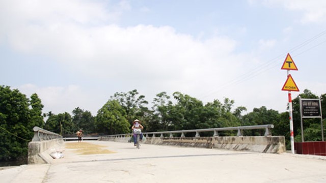 Xây mới cầu Tri Lễ ở Thanh Oai