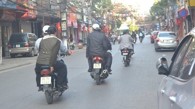 Biết lượng sức mình