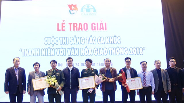 Trao giải cuộc thi sáng tác ca khúc “Thanh niên với văn hoá giao thông”