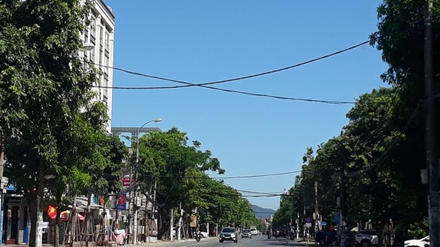 TP Vinh ngày đầu thực hiện cách ly xã hội theo Chỉ thị 16