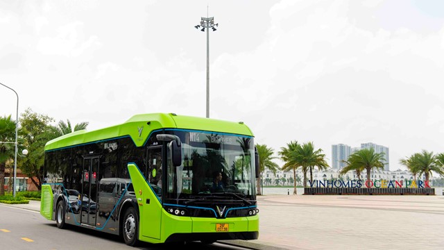 Cần thiết có cơ chế hỗ trợ doanh nghiệp tham gia Đề án xe buýt “xanh“