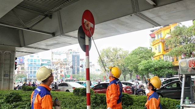 Bộ Xây dựng yêu cầu nhanh chóng khắc phục bất cập tổ chức giao thông