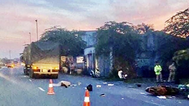 Tai nạn giao thông mới nhất hôm nay (30/7): Xe nâng hàng gây tai nạn, một người đi bộ tử vong