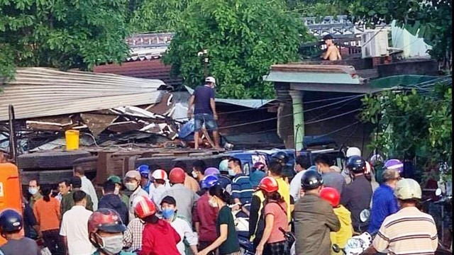 Tai nạn đặc biệt nghiêm trọng ở Bình Phước khiến 8 người thương vong