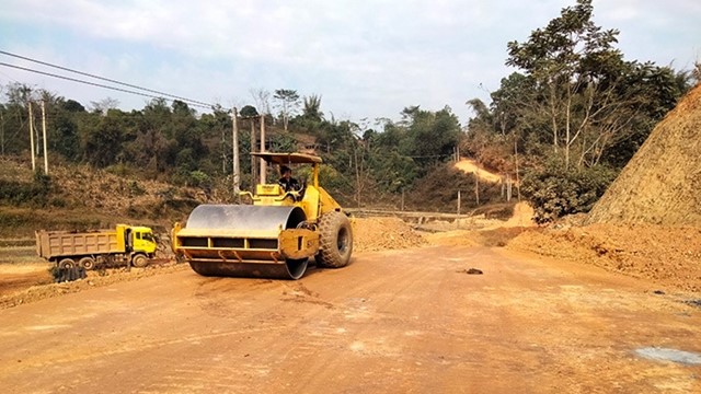 Khẩn trương hoàn thành Dự án Cải tạo, nâng cấp tuyến đường Khau Bân – Còn Quan – Nà Lừa