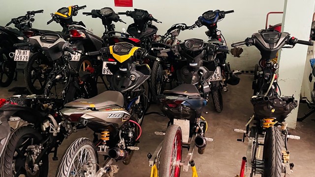 TP Hồ Chí Minh: Kiểm tra tiệm độ xe phát hiện và thu giữ hàng chục xe “cọp”