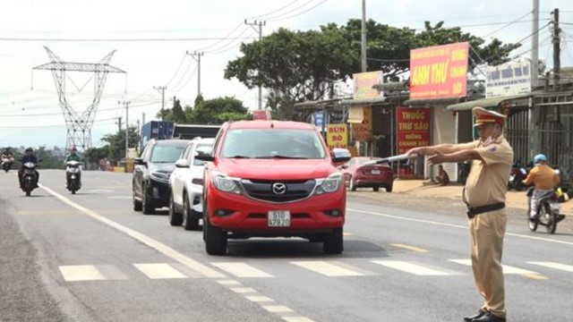 Ủy ban An toàn giao thông Quốc gia công bố đường dây nóng dịp nghỉ lễ 30/4 - 1/5