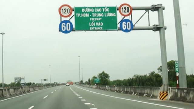 Lập đề án thu phí không dừng trên các tuyến cao tốc chưa thu phí