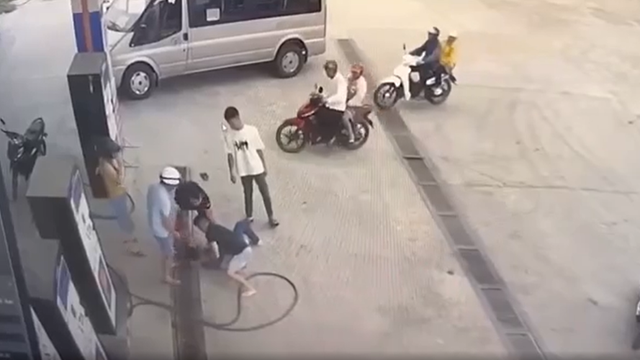 Công an Lai Châu điều tra vụ lái xe khách bị hành hung ở cây xăng