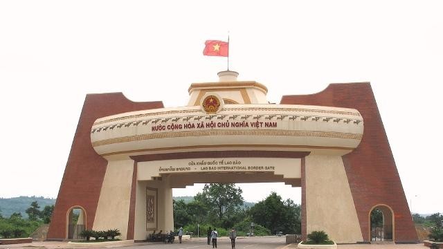 Đề xuất cơ chế đặc thù làm cao tốc Cam Lộ - Lao Bảo