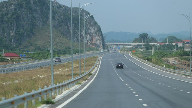 Đề xuất điều chỉnh, bổ sung các tuyến cao tốc thời kỳ 2021-2030, tầm nhìn 2050