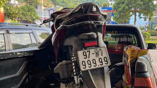 Công an thông tin về việc cấp biển ngũ quý 9 liên quan Huấn Hoa Hồng