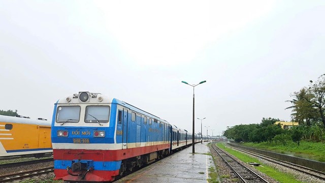 Đường sắt, hàng không thông báo vận chuyển miễn phí hàng cứu trợ