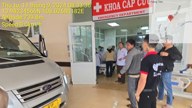 Gia Lai: CSGT kịp thời mở đường đưa cháu bé co giật đi cấp cứu