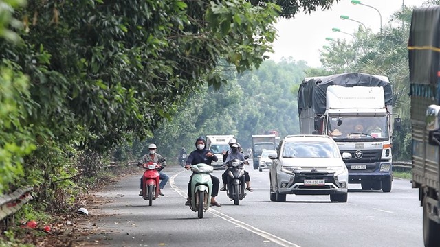 Đại lộ Thăng Long: lưu thông tạm càng cần ý thức cao