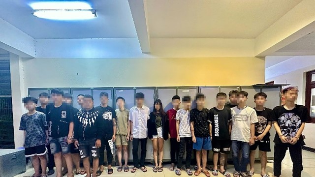 Hà Nội: khởi tố 21 đối tượng mang hung khí đánh nhau, náo loạn đường phố