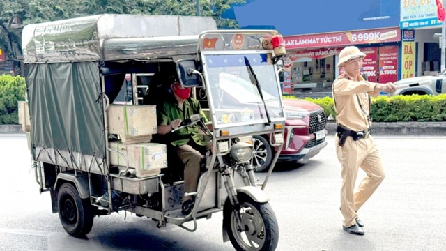 Cần xử lý triệt để xe tự chế, xe chở hàng cồng kềnh