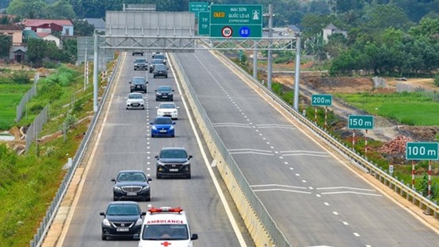 Rà soát, đề xuất cơ chế đặc thù đối với các dự án đường bộ cao tốc