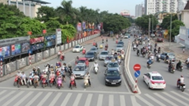 Tăng nặng mức phạt giao thông: Thuốc đắng dã tật