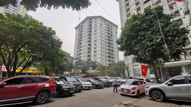 Hà Nội: kiểm tra thông tin các điểm trông giữ xe không phép ở Cầu Giấy