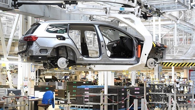 Ô tô “nội” chiếm 82,2% nguồn cung