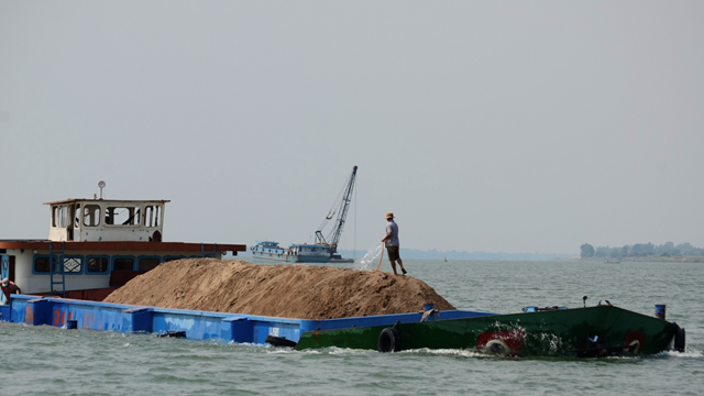 Xây cao tốc ở ĐBSCL: Dùng cát nhân tạo thay thế hoàn toàn cát tự nhiên không khả thi