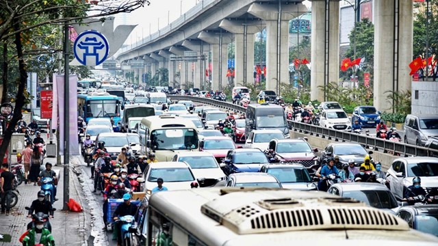 Hà Nội nỗ lực xóa bỏ các điểm đen ùn tắc giao thông