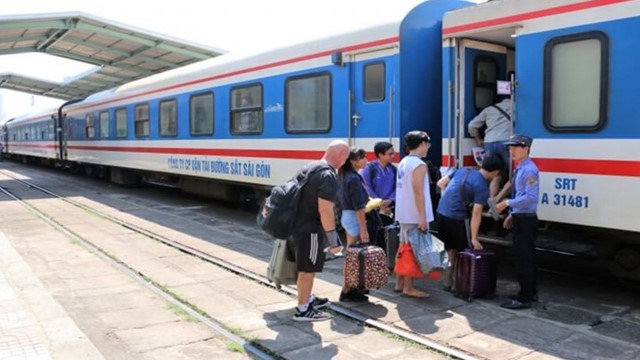 43.000 vé tàu tết hết veo sau 1 ngày mở bán