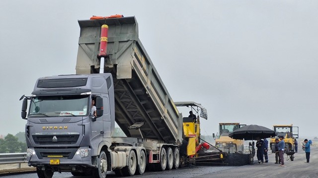 Hà Tĩnh: thi công dự án cao tốc Bắc- Nam, tăng tốc chặng nước rút