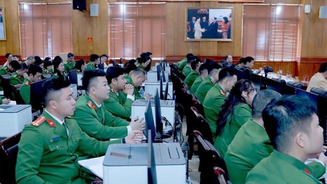 Hà Nội: triển khai thêm 30 điểm cấp, đổi giấy phép lái xe