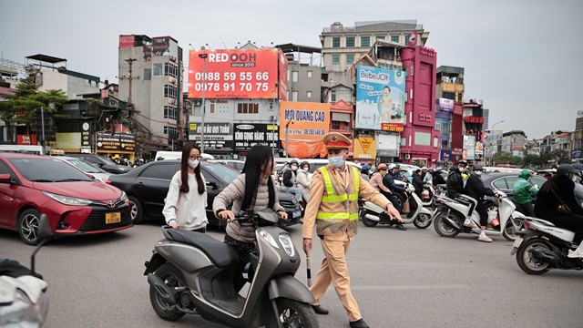 Hà Nội: Bền bỉ, duy trì xử lý học sinh, sinh viên vi phạm giao thông