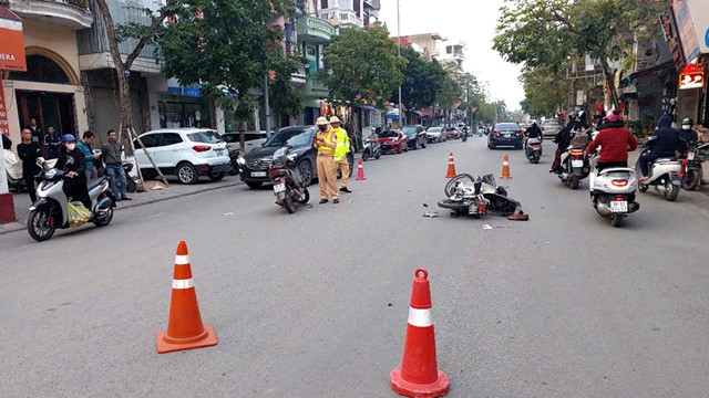 Va chạm giữa 2 xe máy, 1 người tử vong